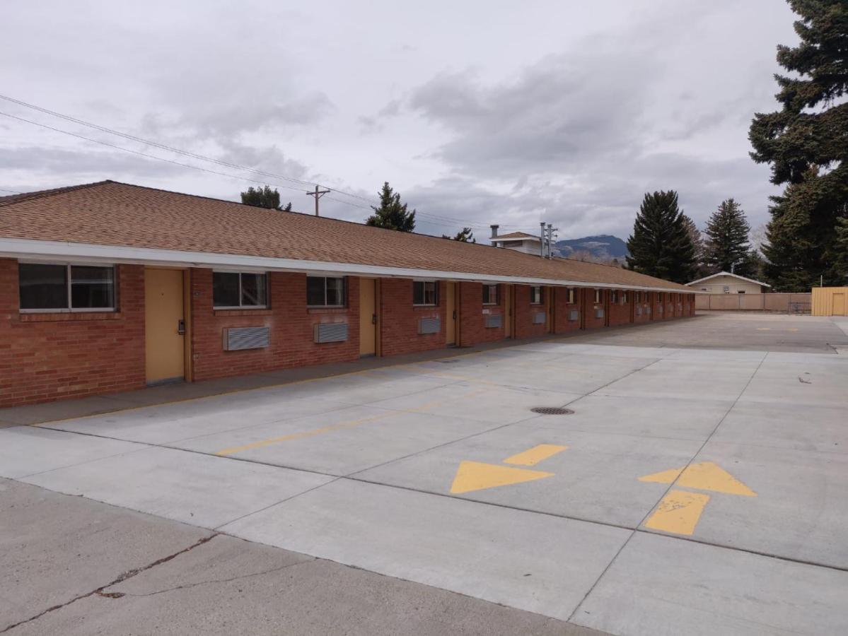 Skyline Motor Inn Cody Dış mekan fotoğraf