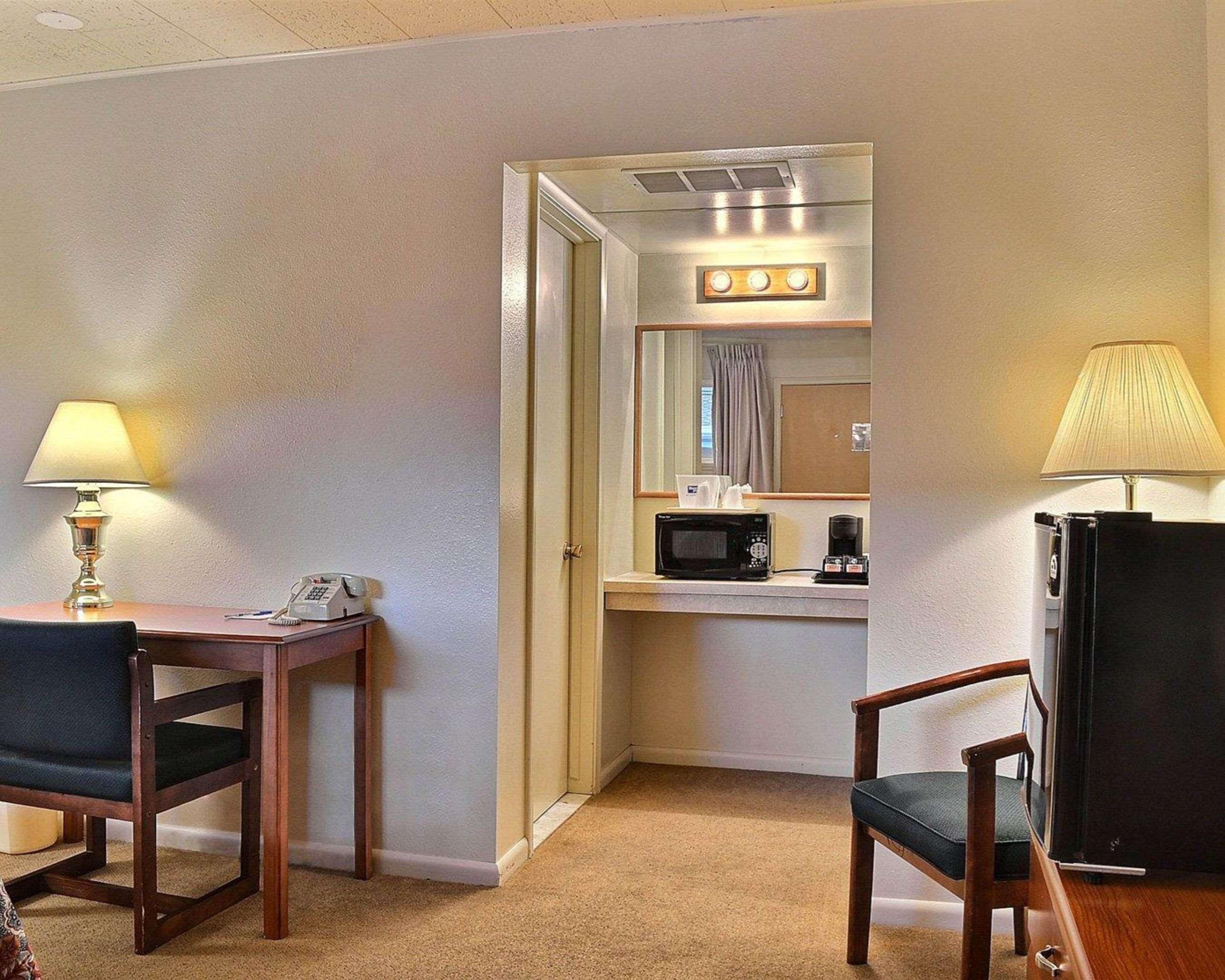 Skyline Motor Inn Cody Dış mekan fotoğraf