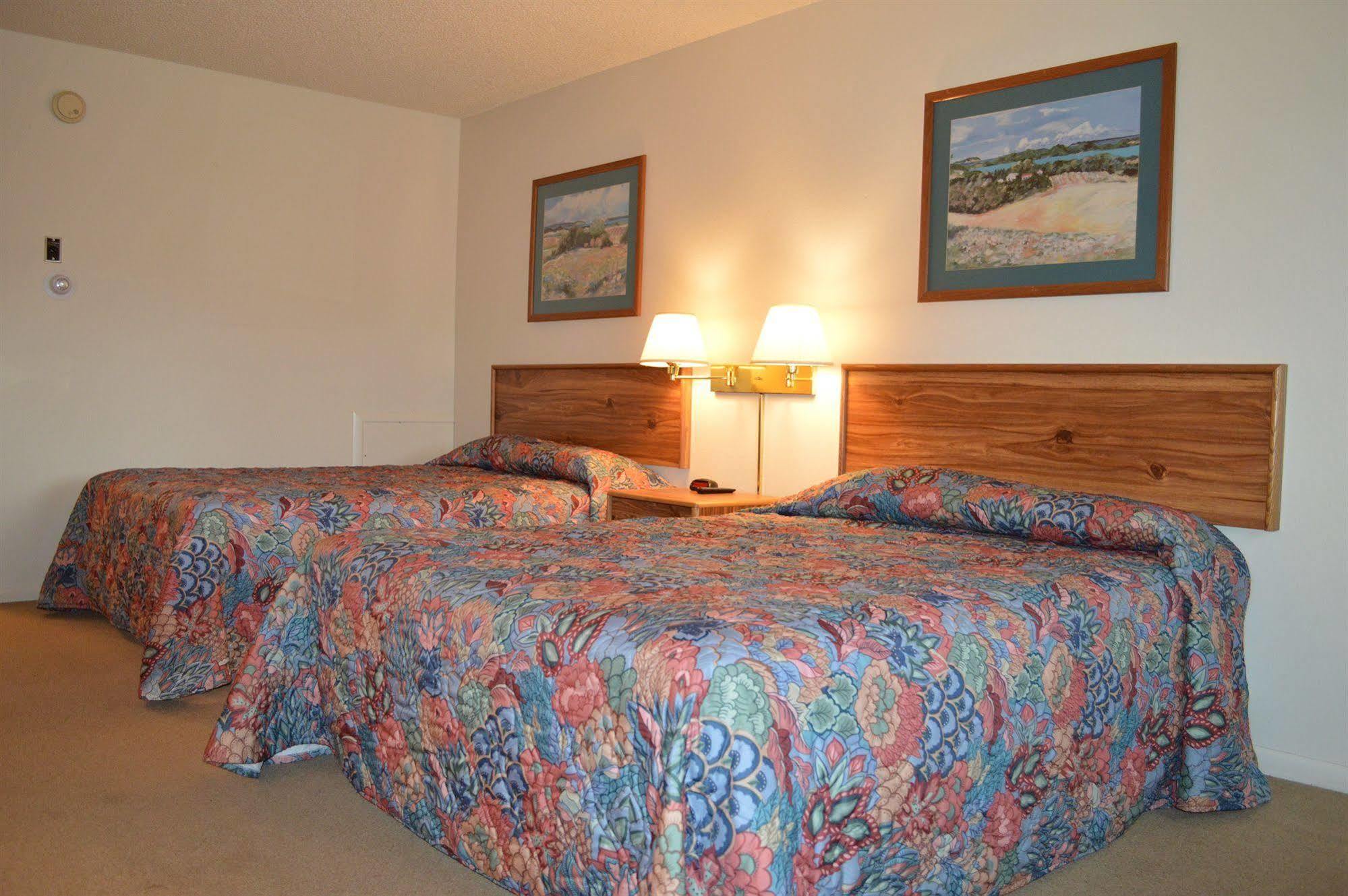 Skyline Motor Inn Cody Dış mekan fotoğraf